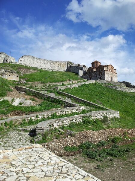 File:Berat and Gjirokastra Albania 02.jpg