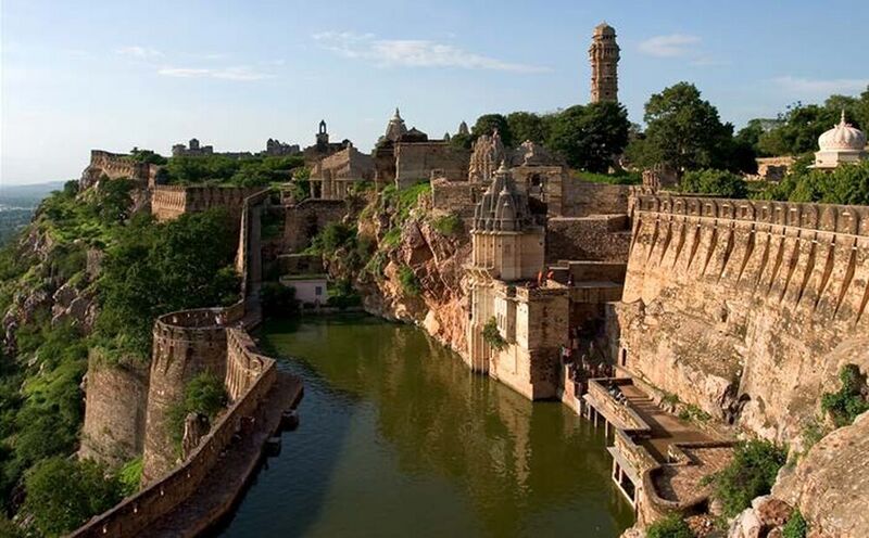 File:Hill Forts of Rajasthan1.jpg