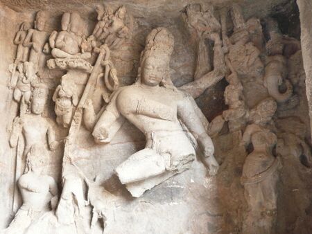 Elephanta Caves4.jpg